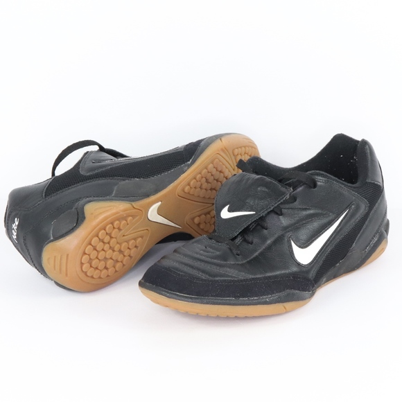 mens nike tiempo indoor soccer shoes